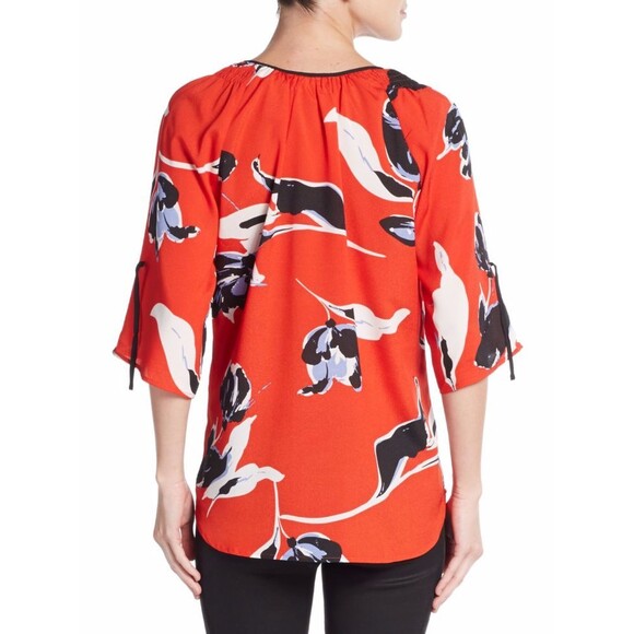 NWT‎ Yumi Kim Top SMALL Red Tulip Splash Keyhole Tie Pullover Blouse $158 - Picture 2 of 4